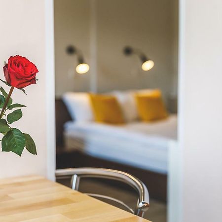 Compact Apartment Near Food Market In The Oldtown Plus Free Parking Klaipėda Eksteriør bilde
