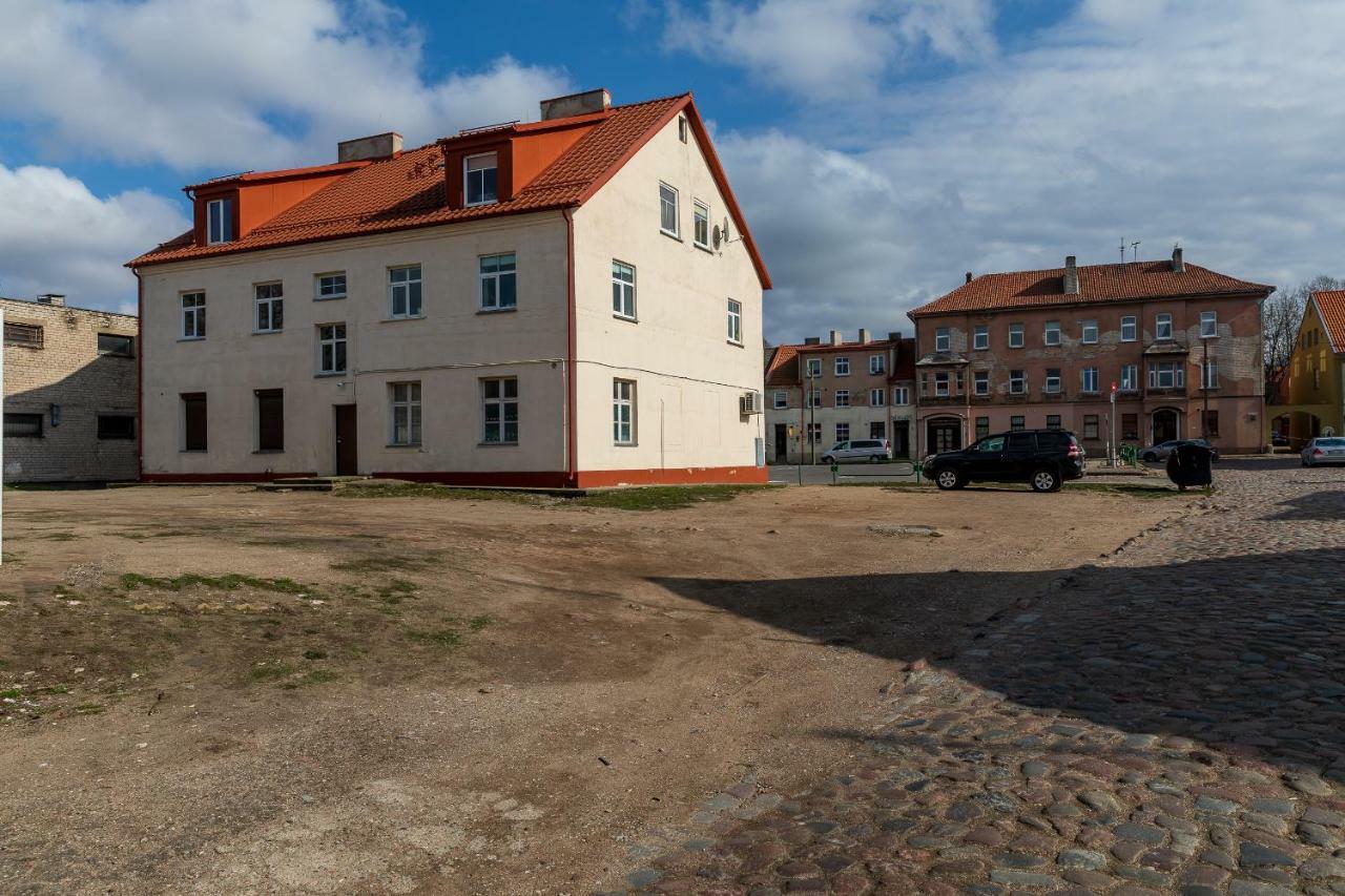 Compact Apartment Near Food Market In The Oldtown Plus Free Parking Klaipėda Eksteriør bilde